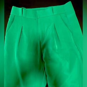 Best green pants!!!